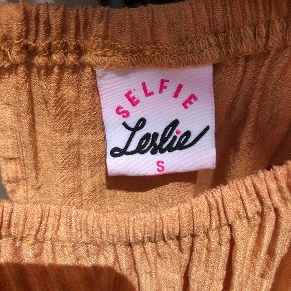 NWOT Selfie Leslie gold off-the-shoulder dress! - Picture 3 of 11